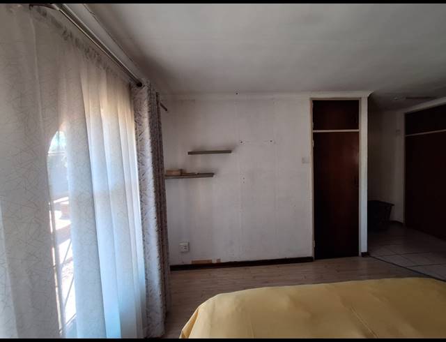 3 BEDROOM HOUSE FOR SALE IN VANDERBIJLPARK SE 3